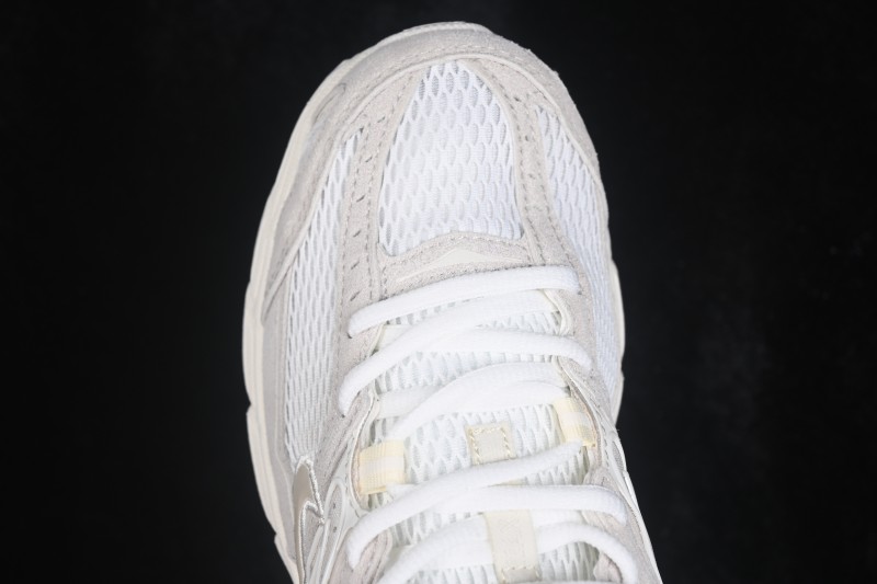 Nike Air Max Moto 2K Retro Running Shoes with Air Cushioning - IO4862-100