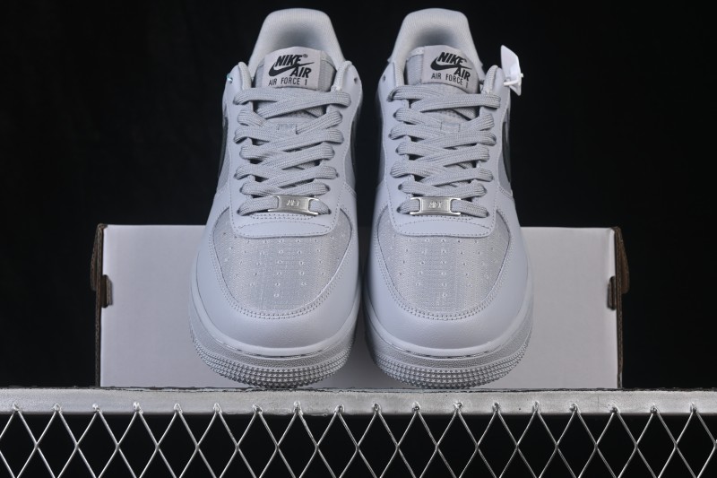 Nike Air Force 1 '07 Low Casual Sneakers with Full-Length Air Cushion - IR0952-002