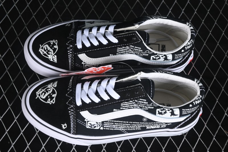 Vans Old Skool Low-Top Skateboarding Shoes - VN00056239