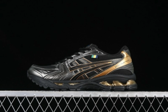Adidas Running Shoes with Enhanced Cushioning and Breathable Mesh - 1203A860-001