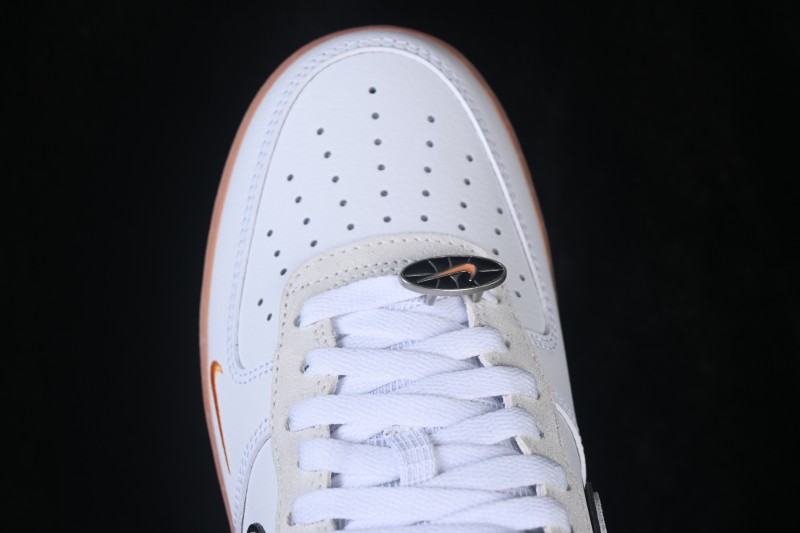 Nike Air Force 1 '07 Low Casual Skateboarding Shoes with Full-Length Air Cushion - IQ0228-100