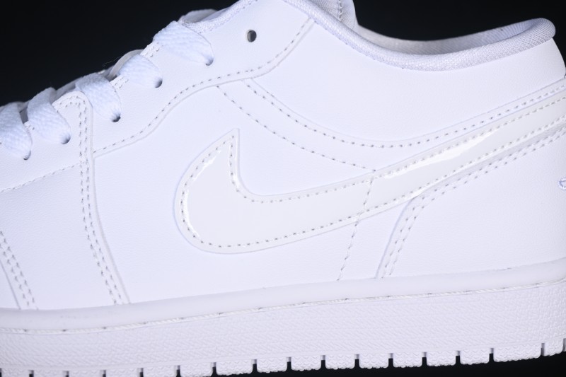 Nike Air Jordan 1 Low Classic White Casual Sneakers for Men - DV0990-111