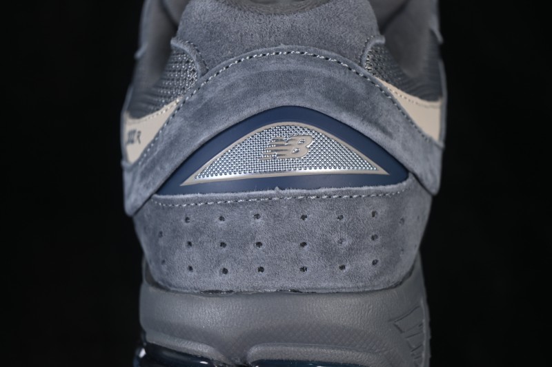 New Balance 2002 Series Retro Running Shoes with N-ERGY Cushioning - M2002RTC