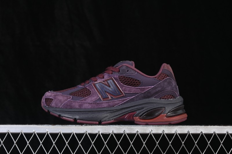 New Balance 2010 Series Retro Running Shoes with Suede and Mesh Upper - U2010RP1