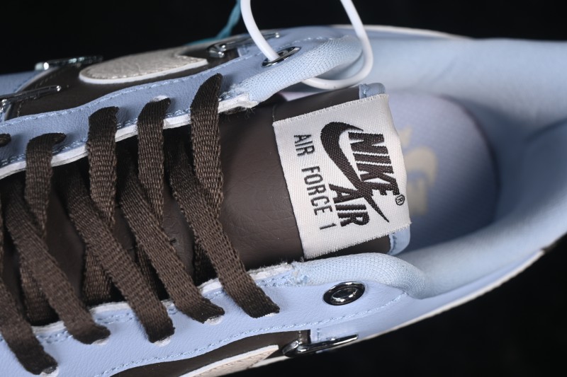 Nike Air Force 1 '07 Low Basketball Shoes with Classic Leather Upper and Air-Sole Unit - IV4089-011