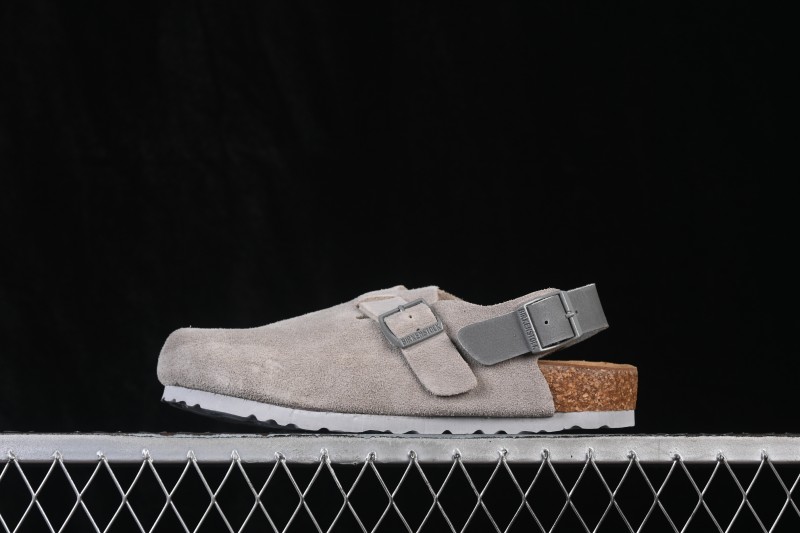 Birkenstock Clog Sandals with Soft Leather and Shearling Lining - 1028323