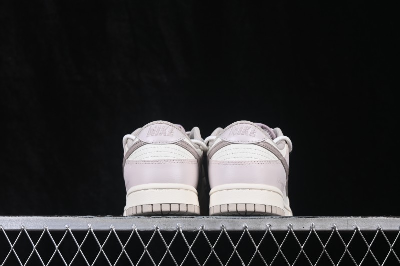 Nike SB Dunk Low Retro Skateboarding Shoes with Strap Detail - HF5441-007