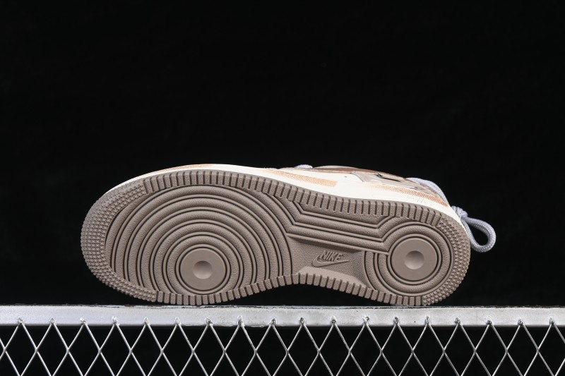 Nike Air Force 1 '07 Low Hand-Painted Armored Steed Vintage Skateboarding Shoes - DB3301-818