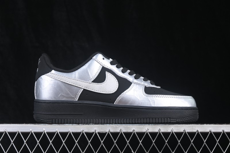 Nike Air Force 1 '07 Low Casual Skateboarding Shoes with Full-Length Air Cushion - RJ1988-008
