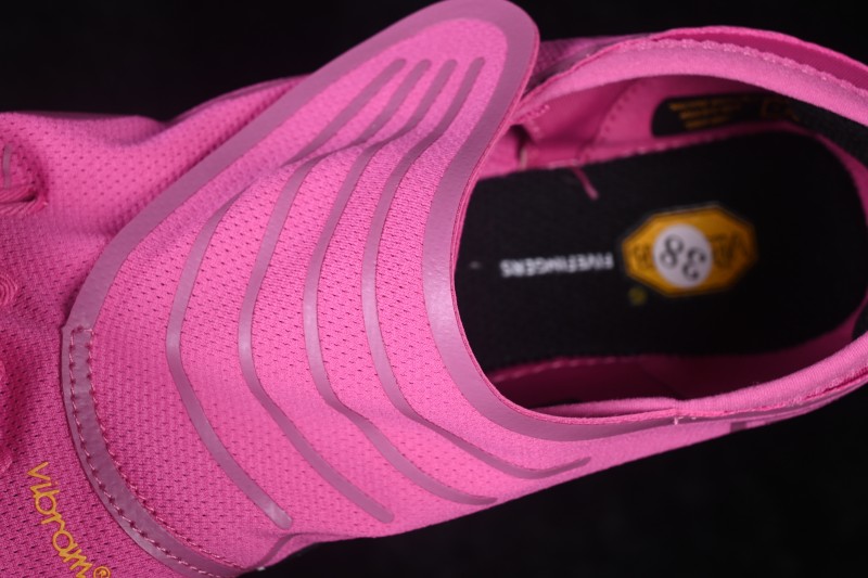 Vibram GroundSplay Barefoot Squat Training Quick-Dry Five-Finger Shoes with Support - 26W8804 Fuchsia Black