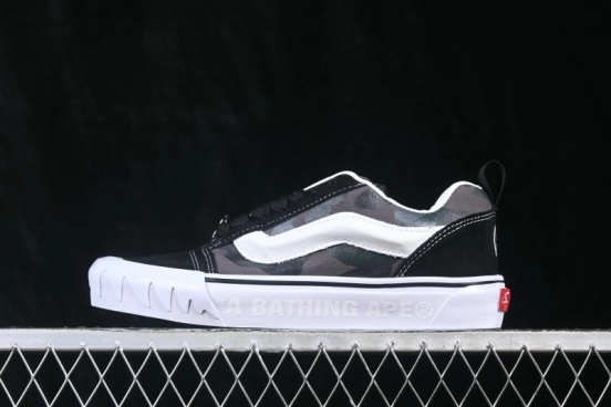 Bape x Vans Lx Knu Skool TB Collaboration Low-Top Skateboarding Shoes - VN000Z3929B
