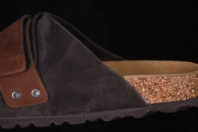 Birkenstock Suede Shearling-Lined Clog Mocha Brown - 1015572