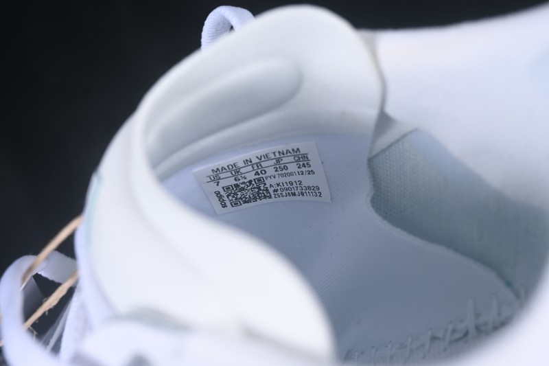 Adidas HyperBoost Edge M Breathable Cushioned Running Shoes - KI1912