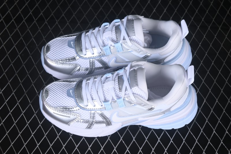 Nike V2K Run Retro Low Top Running Shoes with Cushlon Cushioning and Anti-Slip - FD0736-119