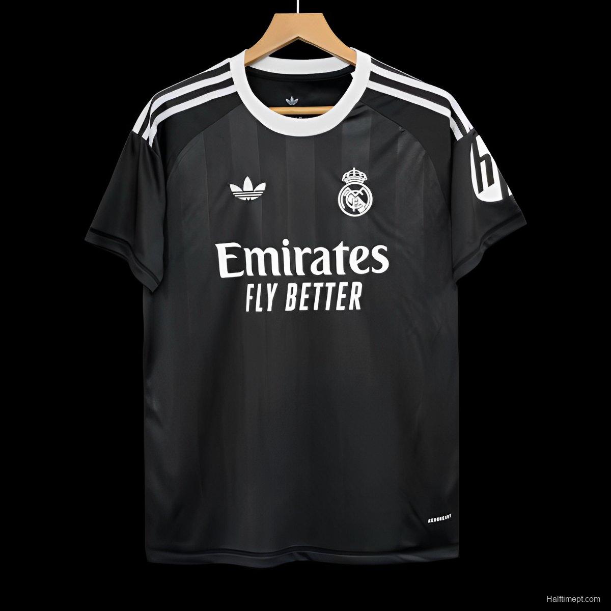 25/26 Real Madrid Black Goalkeeper Jersey